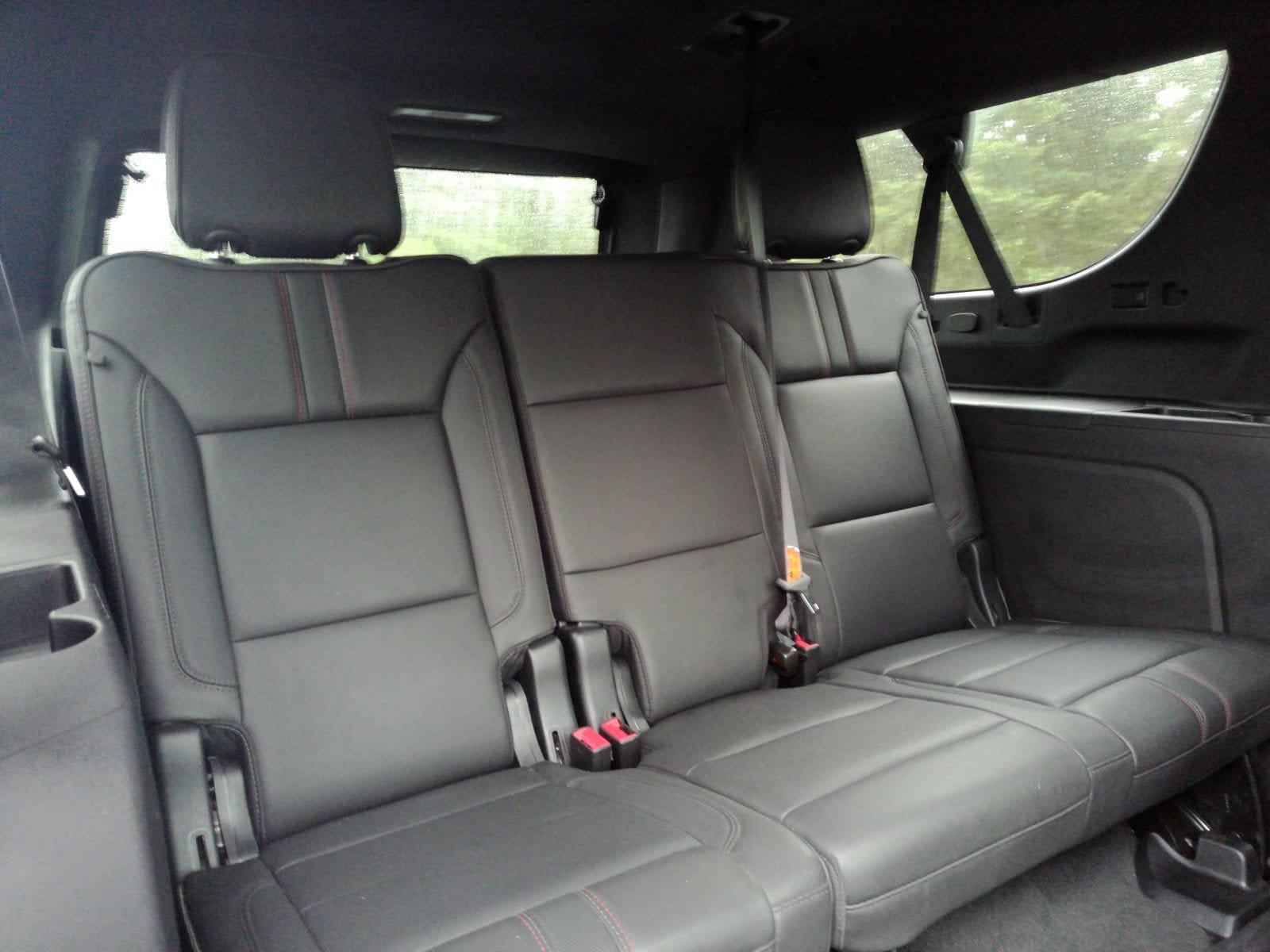 Used 2024 Chevrolet Suburban RST w/ Luxury Package AWD/4WD image 23
