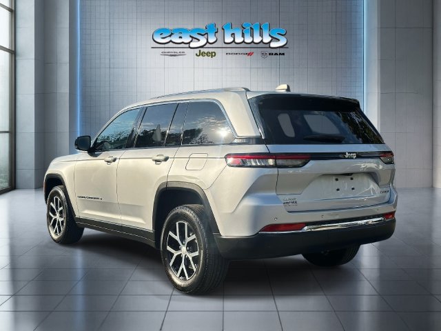 Certified 2024 Jeep Grand Cherokee Limited AWD/4WD image 5