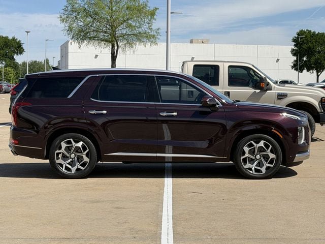 Used 2022 Hyundai Palisade Calligraphy FWD image 3