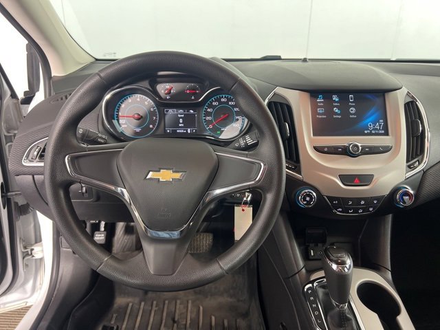 Used 2017 Chevrolet Cruze LS image 13