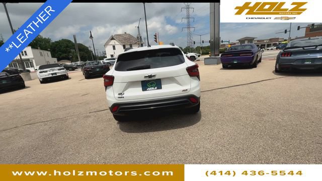 Certified 2025 Chevrolet Trax RS w/ Driver Confidence Package FWD image 7