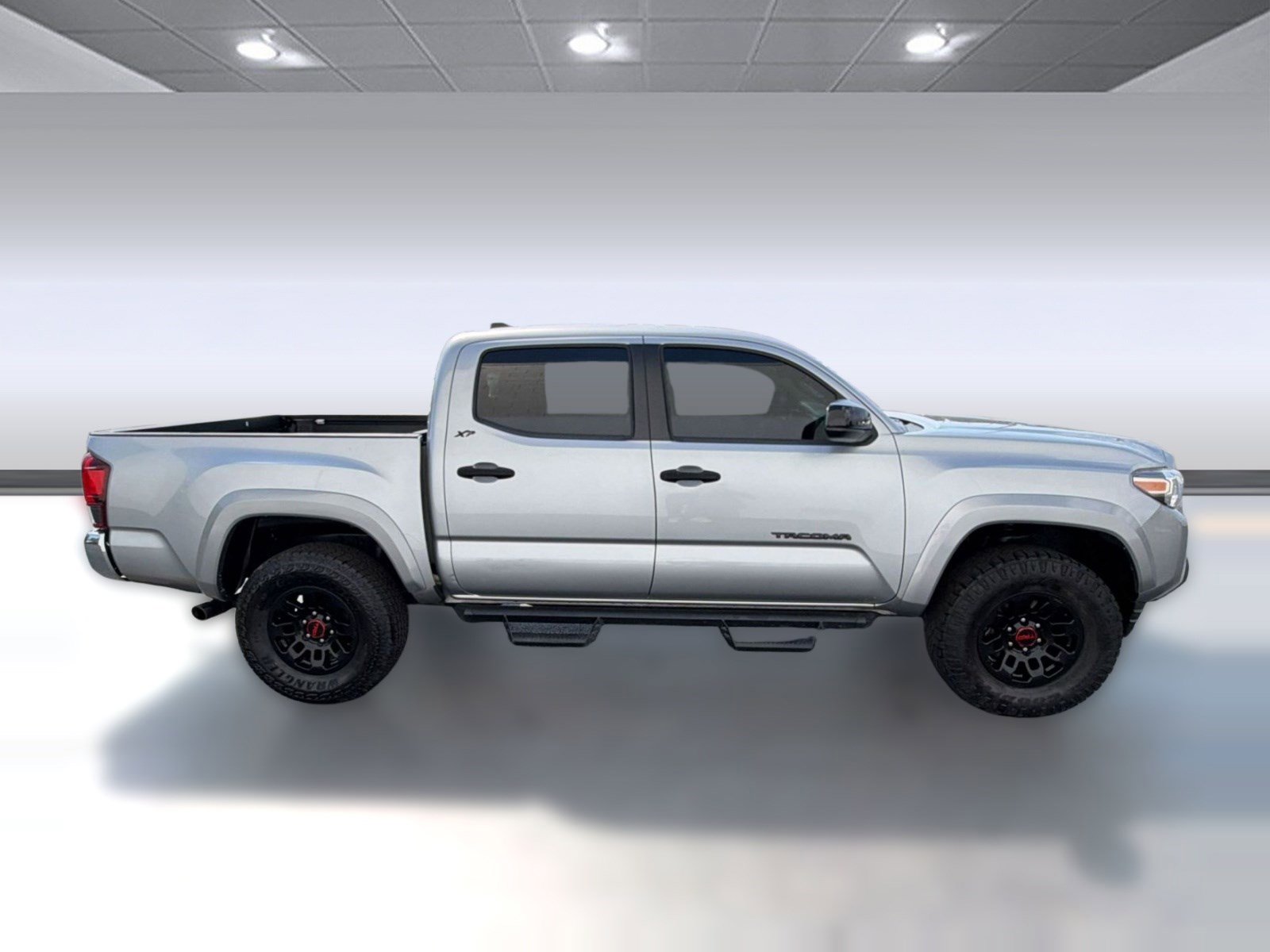 Certified 2021 Toyota Tacoma SR5 image 8