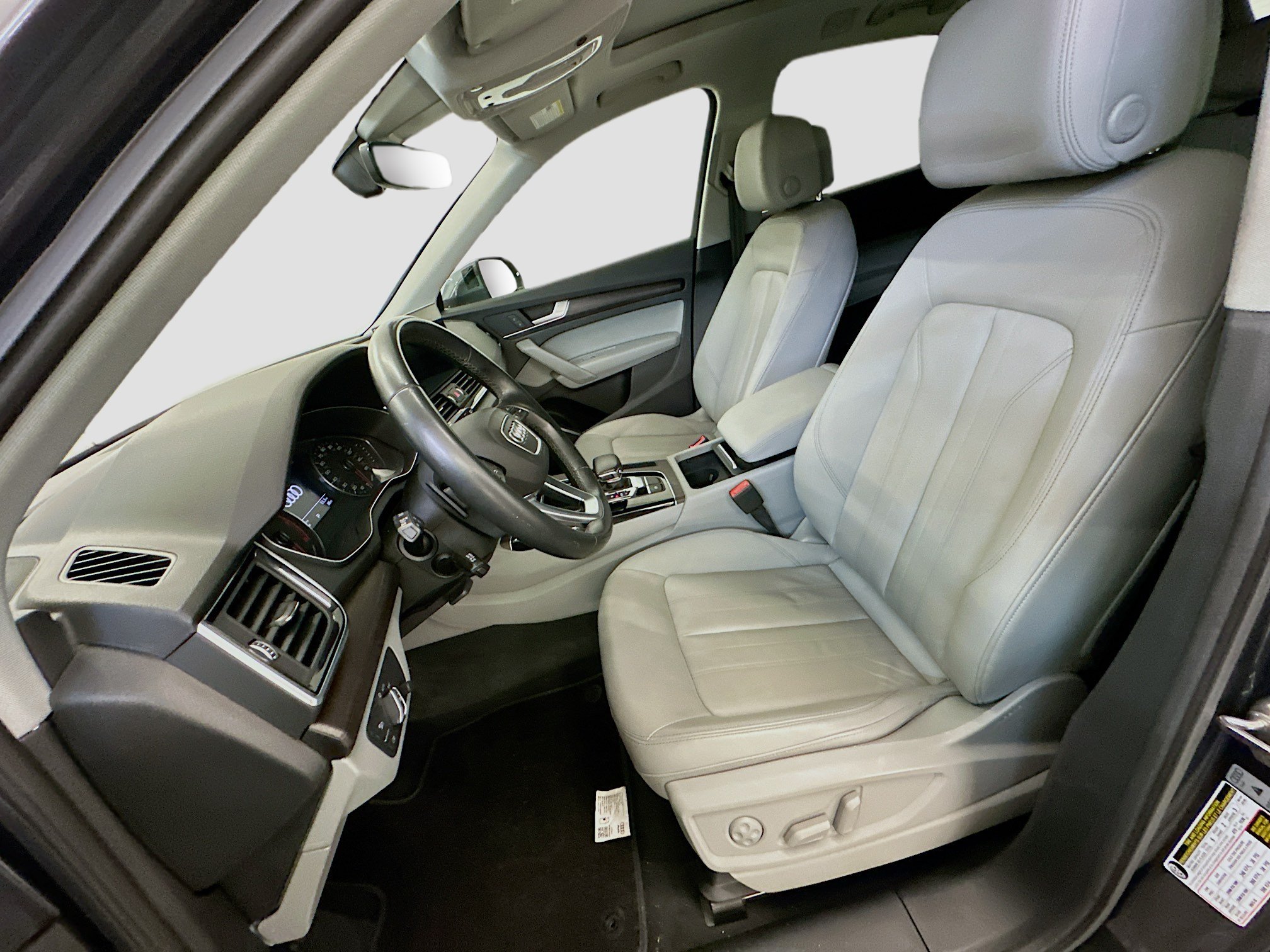 Used 2022 Audi Q5 2.0T Premium AWD/4WD image 13