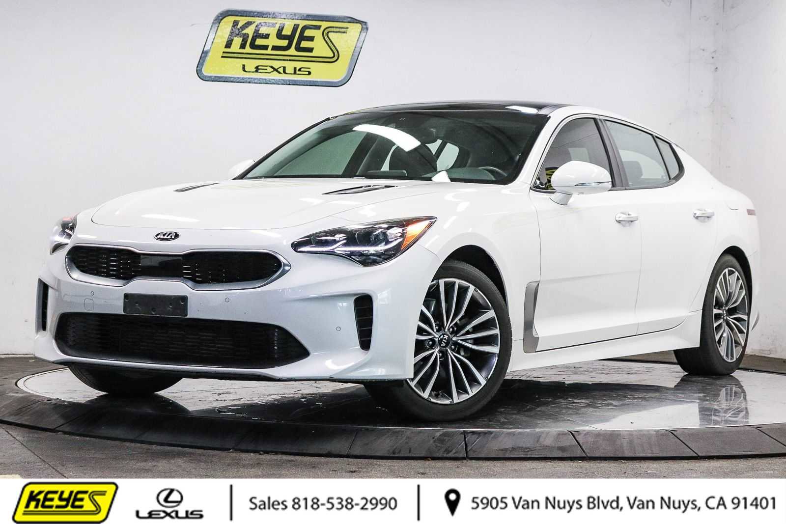 Used 2019 Kia Stinger Premium RWD image 1