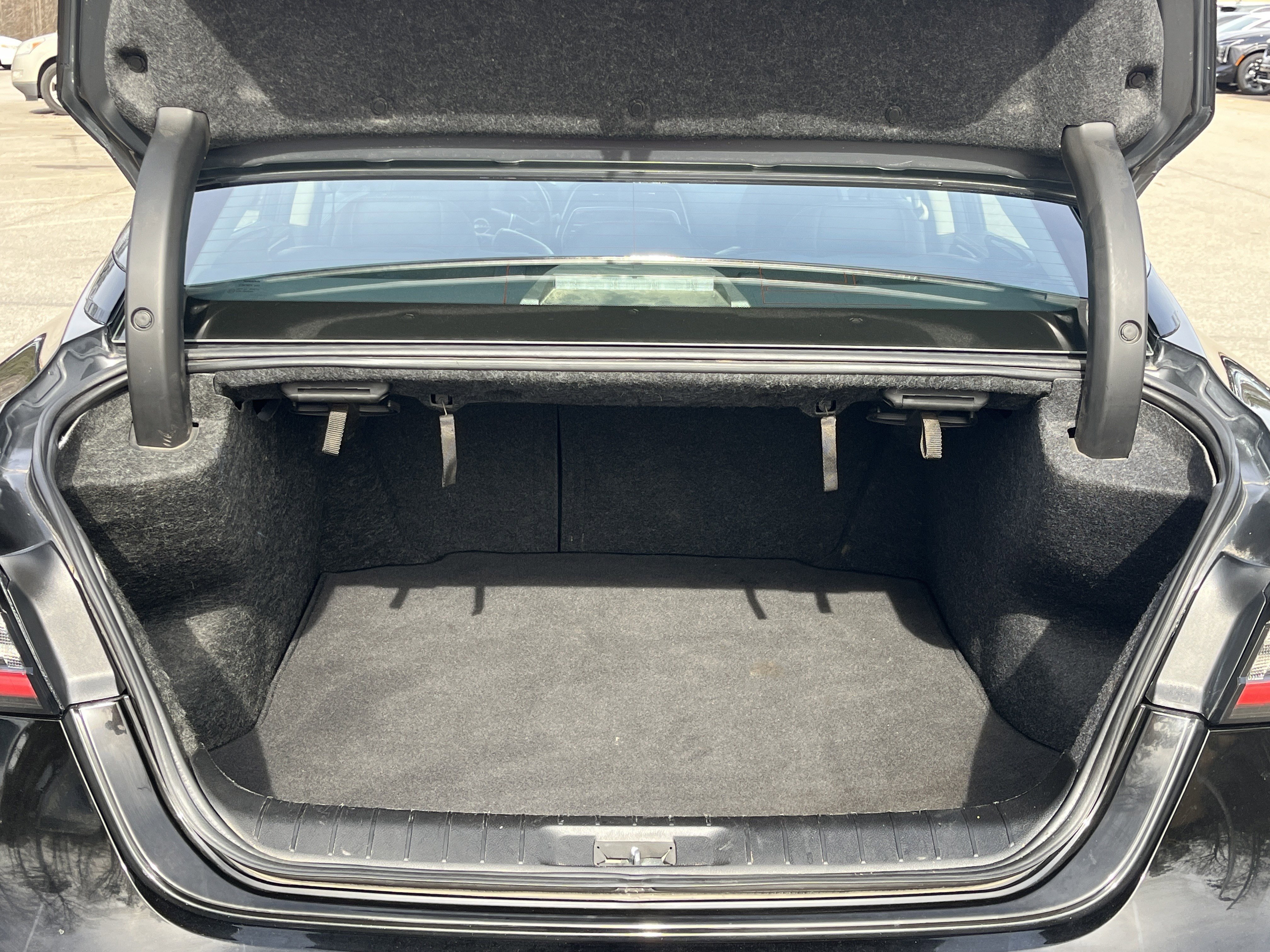 Used 2023 Nissan Maxima SV w/ Floor Mat Group image 26