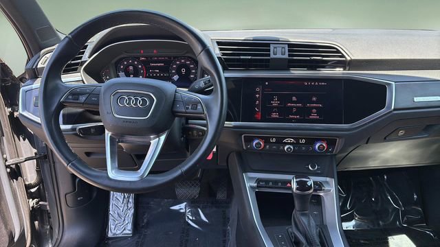 Used 2022 Audi Q3 2.0T Premium AWD/4WD image 10
