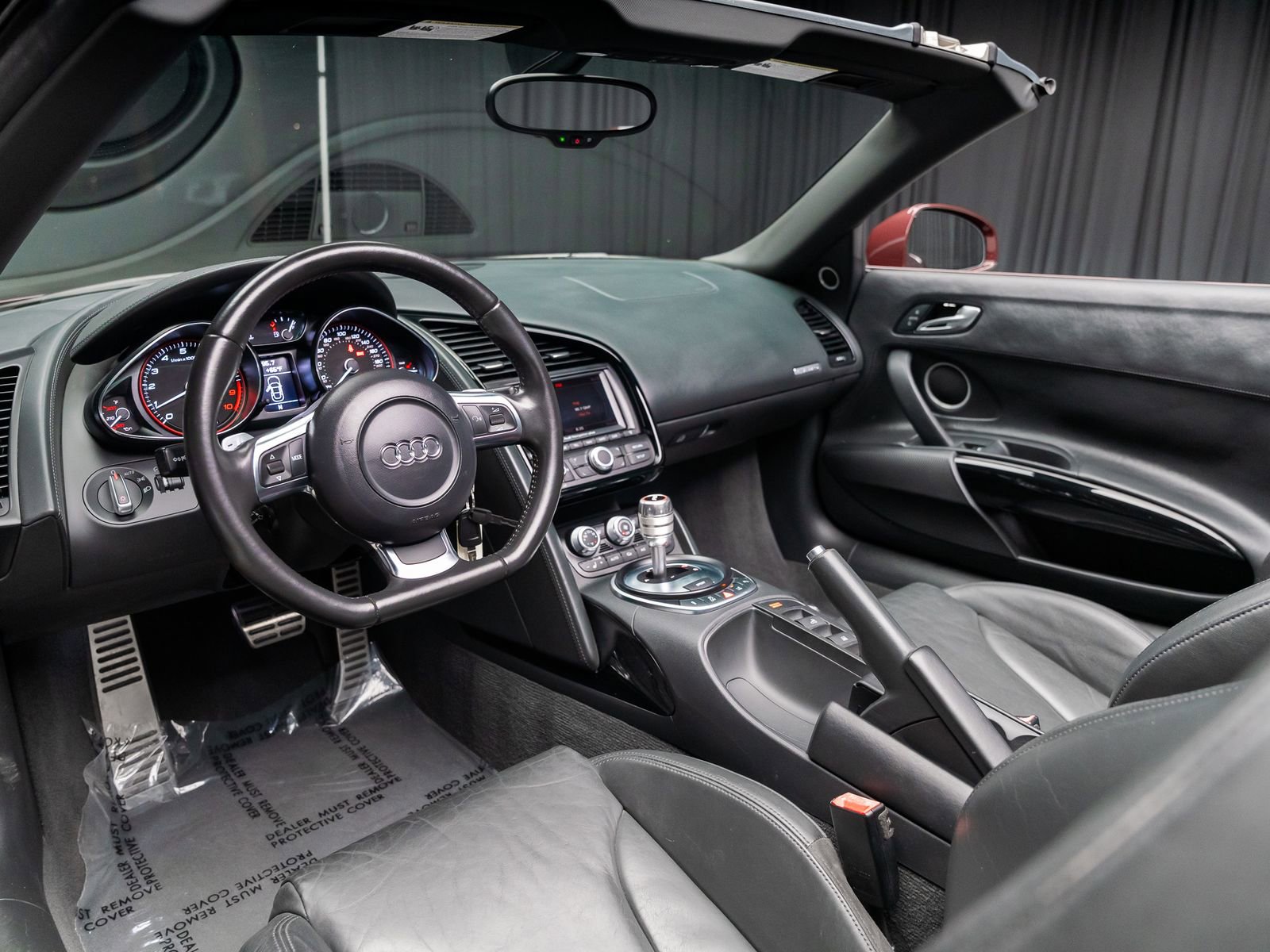 Used 2011 Audi R8 V10 AWD/4WD image 7