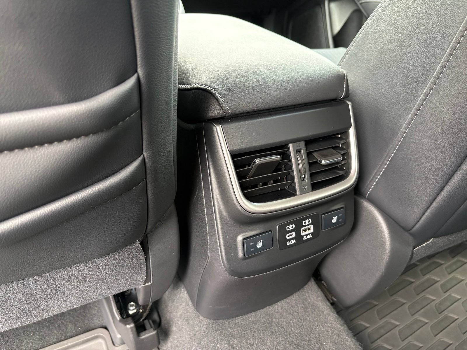 Certified 2024 Subaru Outback Limited AWD/4WD image 31