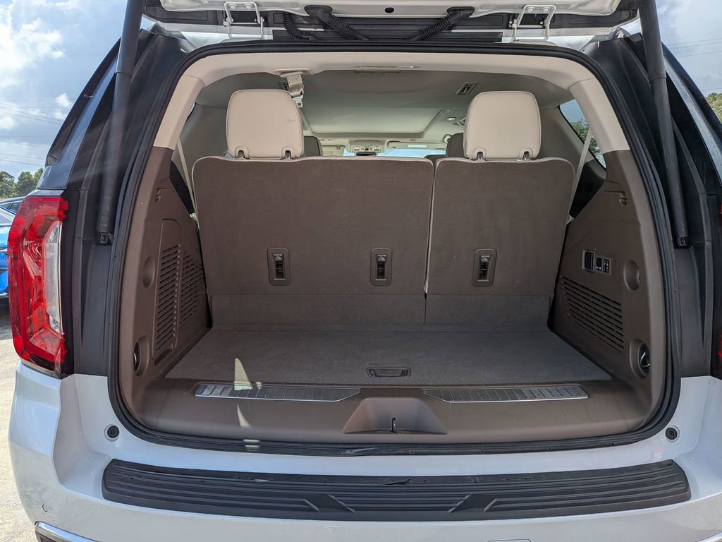 Certified 2023 GMC Yukon Denali AWD/4WD image 23