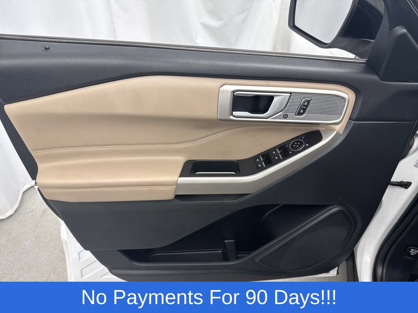 Used 2024 Ford Explorer Limited AWD/4WD image 12
