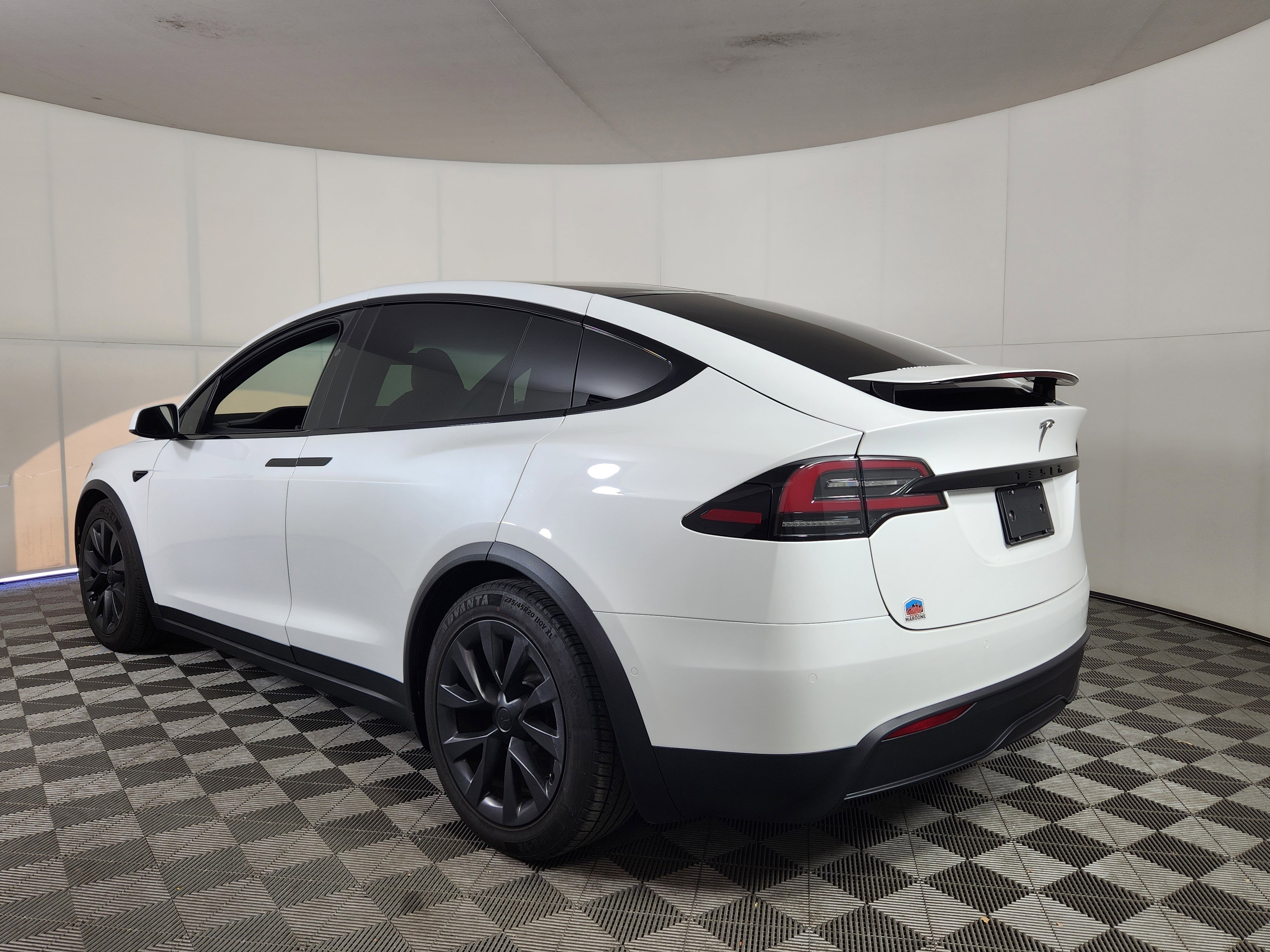 Used 2022 Tesla Model X image 5