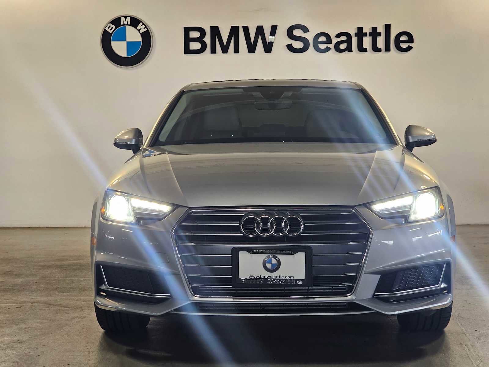 Used 2019 Audi A4 2.0T Premium w/ Convenience Package FWD image 6