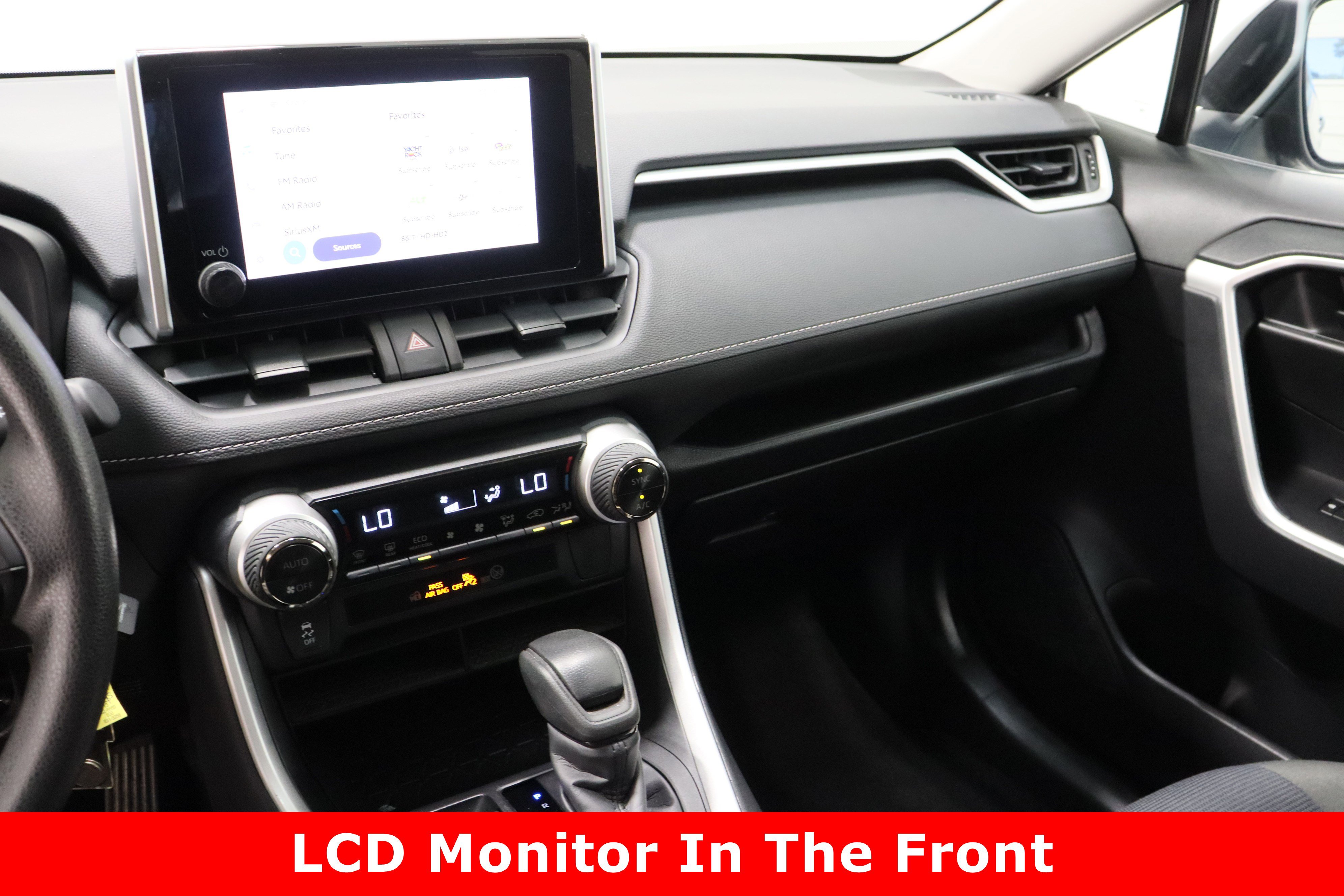 Used 2024 Toyota RAV4 LE image 15