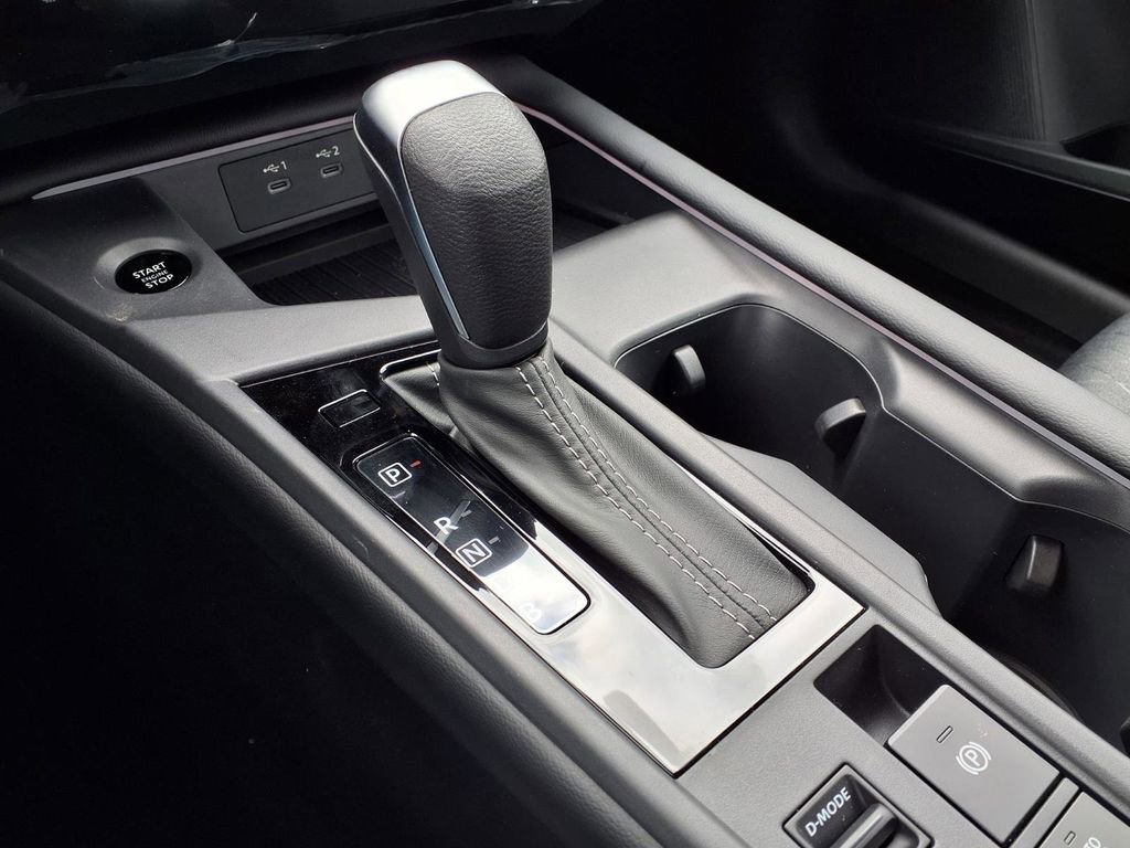 New 2026 Nissan Sentra SV w/ SV Convenience Package FWD image 15