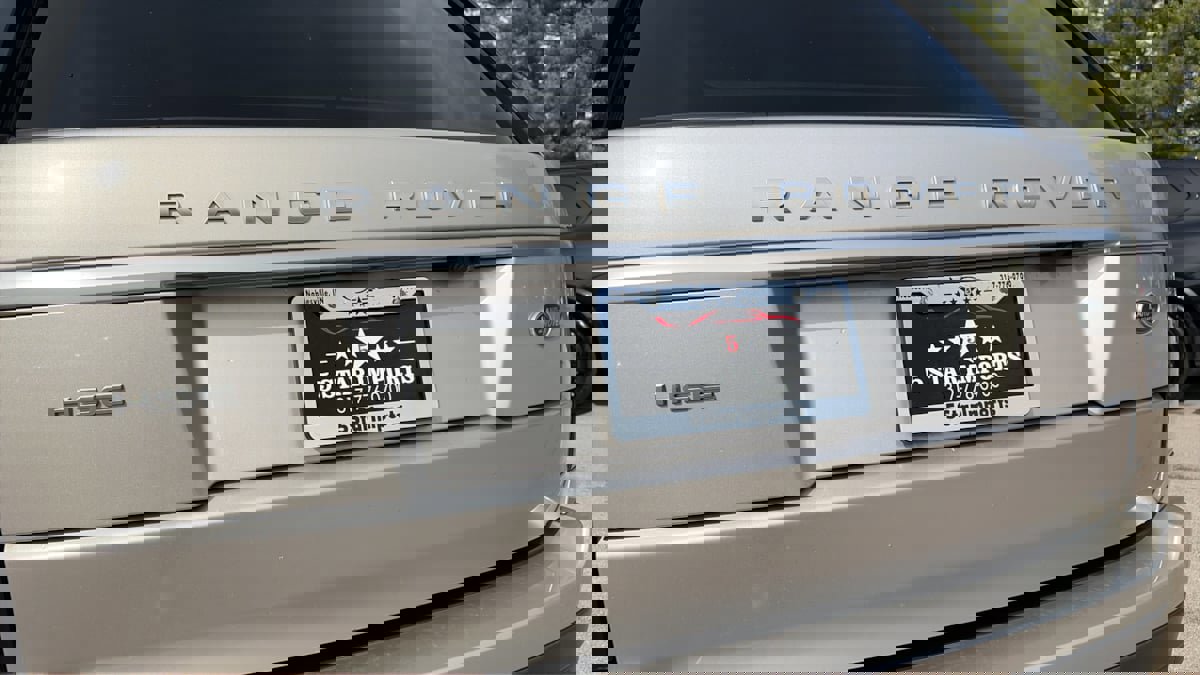 Used 2017 Land Rover Range Rover HSE image 24