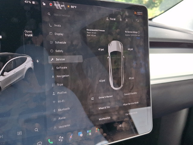 Used 2021 Tesla Model Y Long Range AWD/4WD image 36