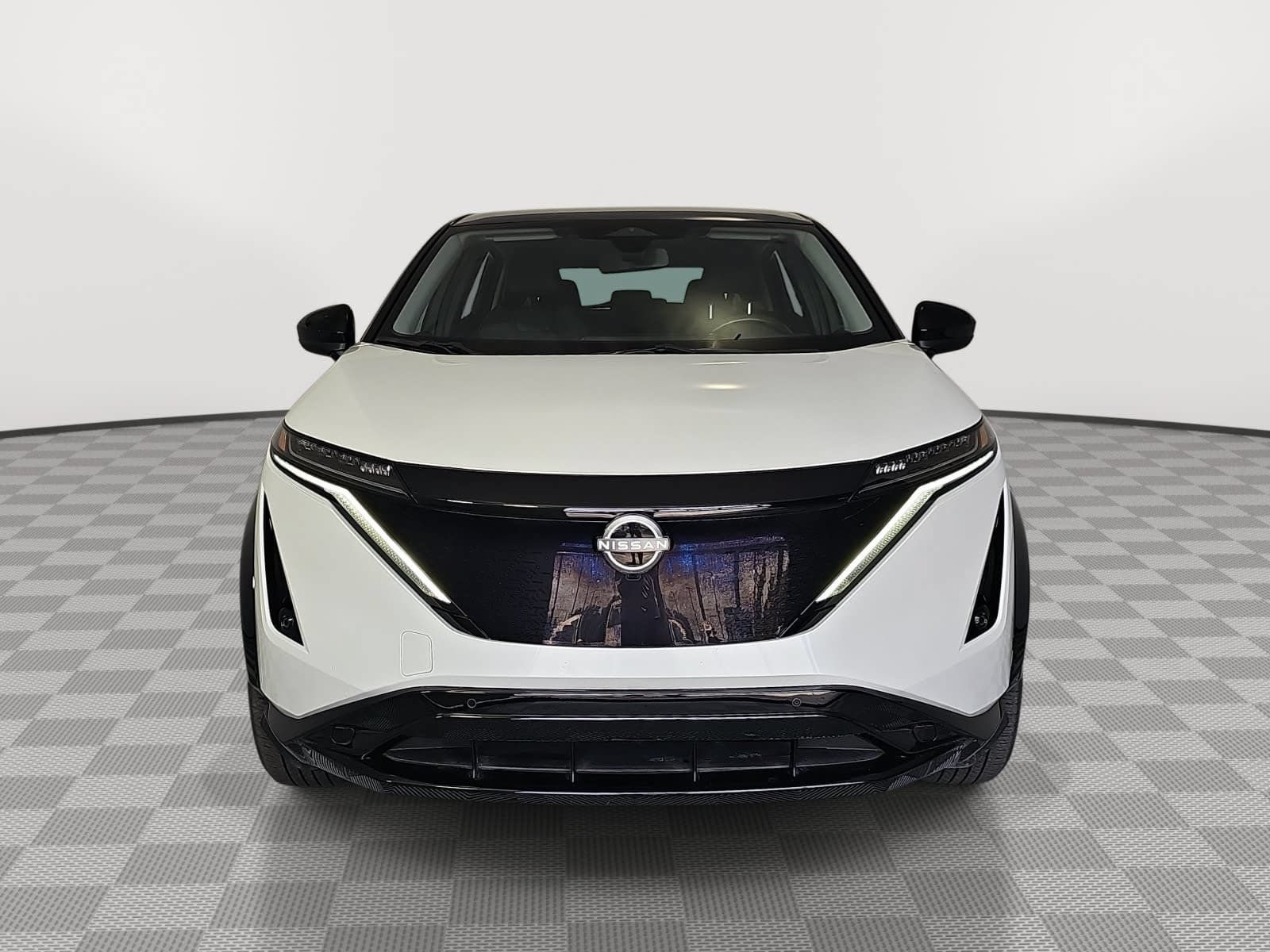 Used 2024 Nissan Ariya FWD image 3