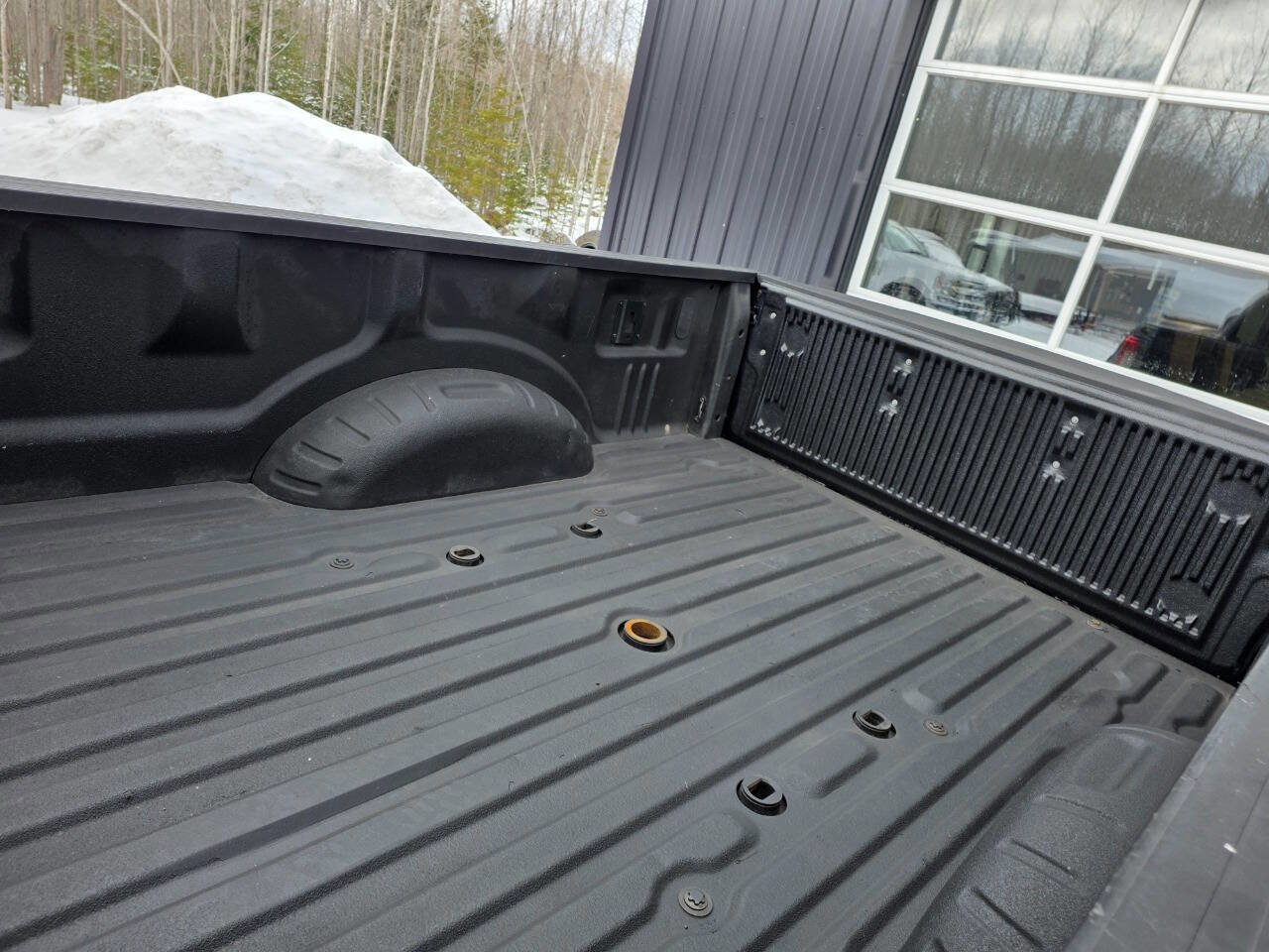 Used 2019 Ford F350 XLT w/ XLT Premium Package image 14