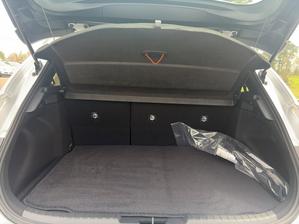 Used 2025 Toyota Corolla SE image 16