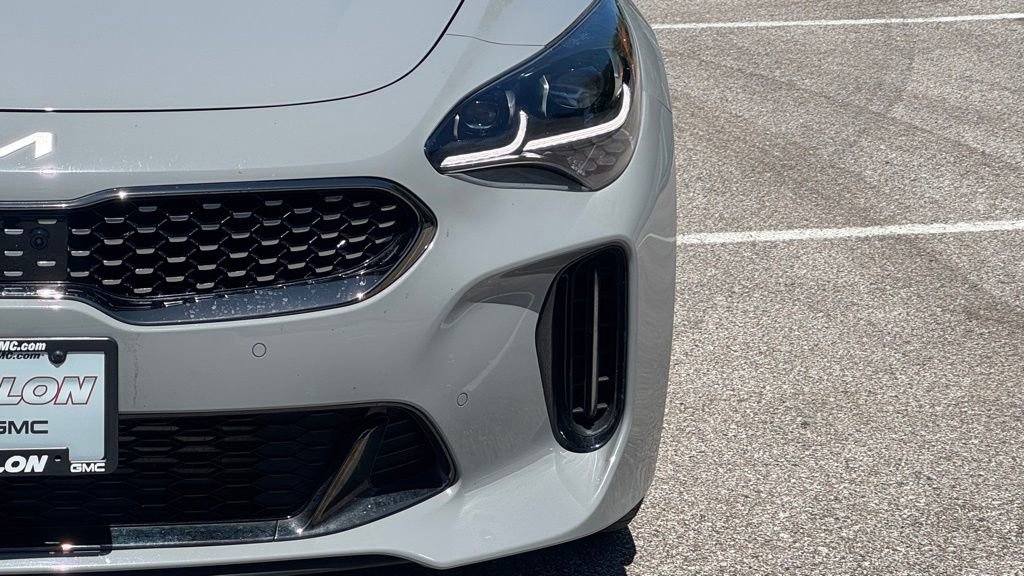 Used 2023 Kia Stinger GT2 AWD/4WD image 6