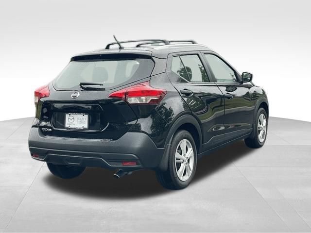 Used 2019 Nissan Kicks S w/ Exterior Package FWD image 4