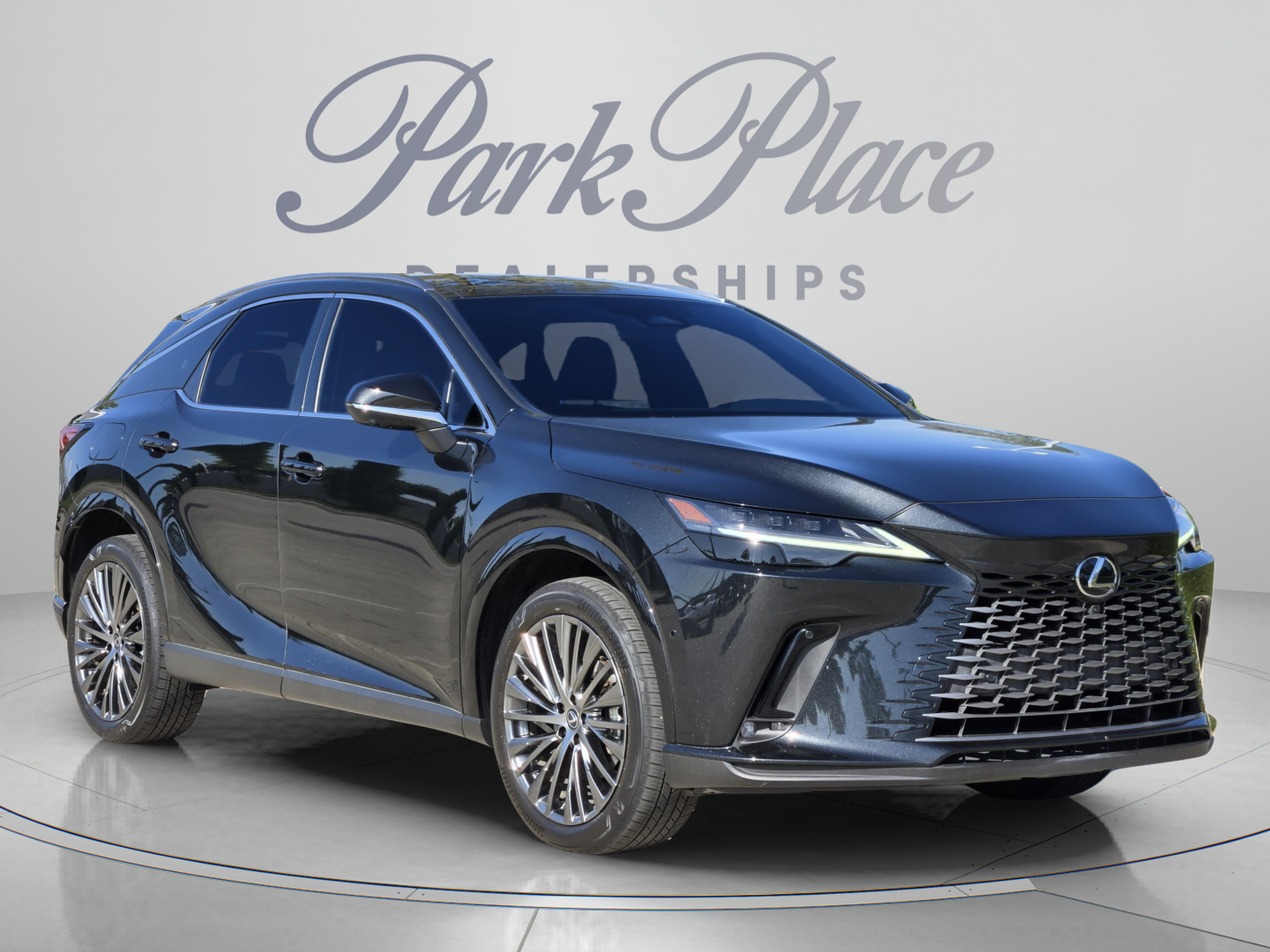 Certified 2025 Lexus RX 450h AWD w/ Convenience Package image 7