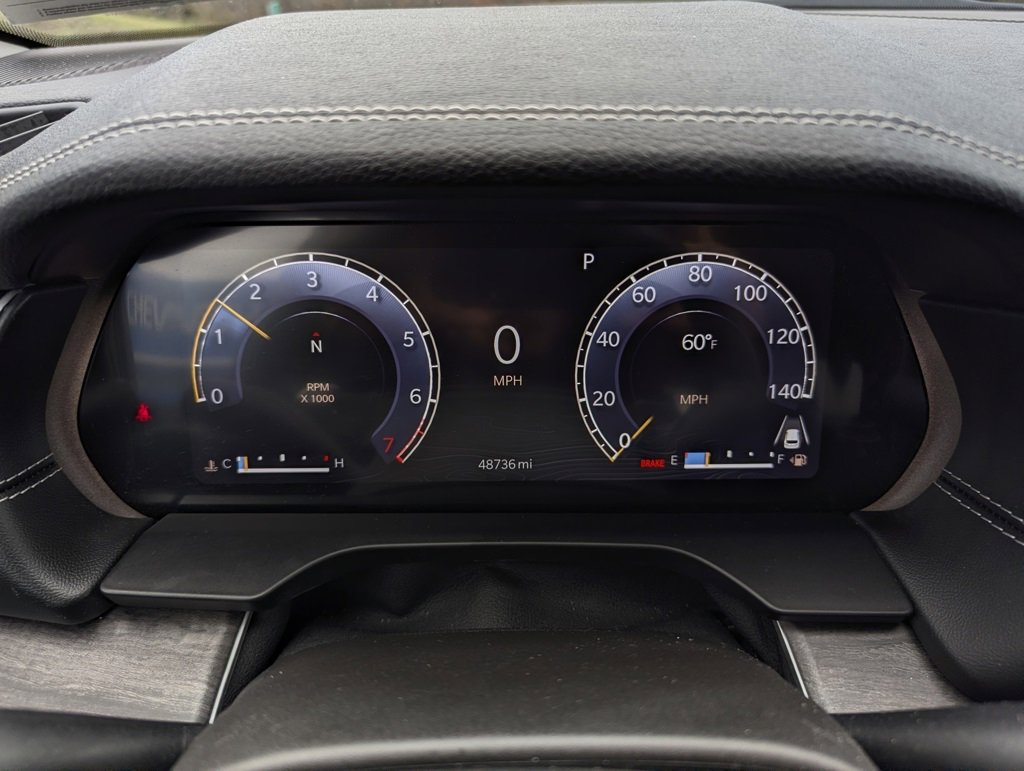 Used 2023 Jeep Grand Cherokee Limited image 2