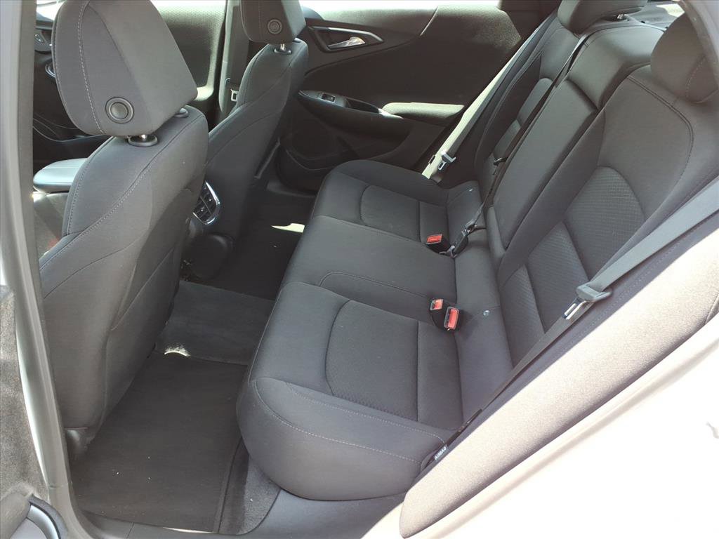 Used 2024 Chevrolet Malibu LT FWD image 12