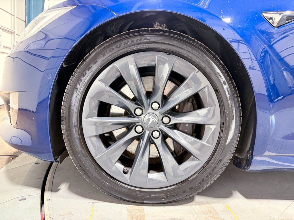 Used 2018 Tesla Model S 75D image 36