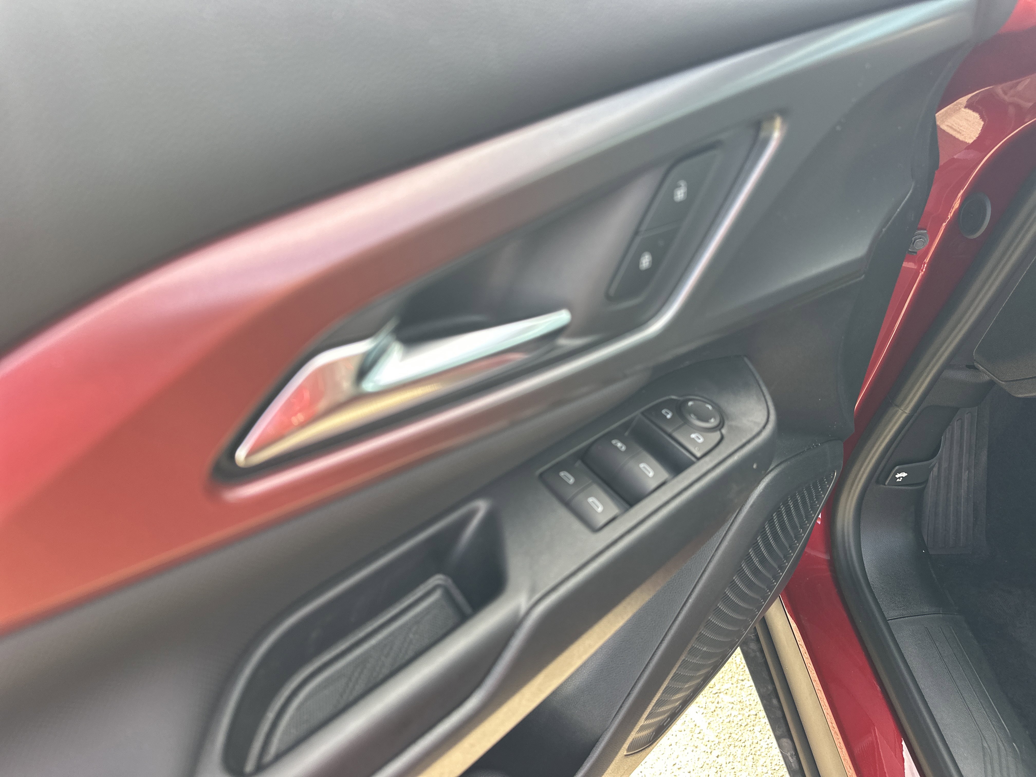 New 2026 Chevrolet Equinox EV RS image 14