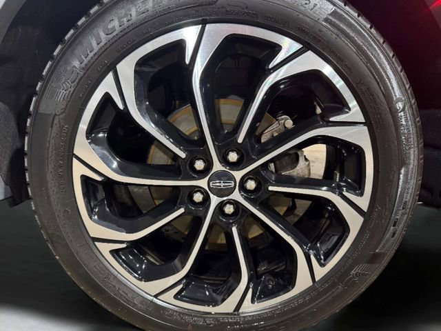 Used 2024 Lincoln Nautilus Reserve w/ Equipment Group 202A image 38