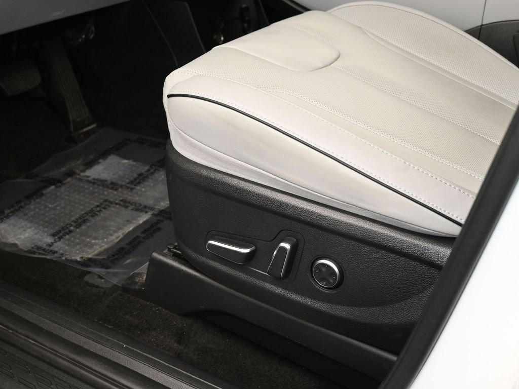 Used 2024 Hyundai Palisade SEL image 13