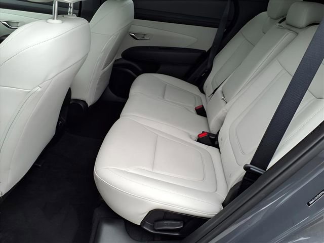 New 2025 Hyundai Tucson SEL image 14