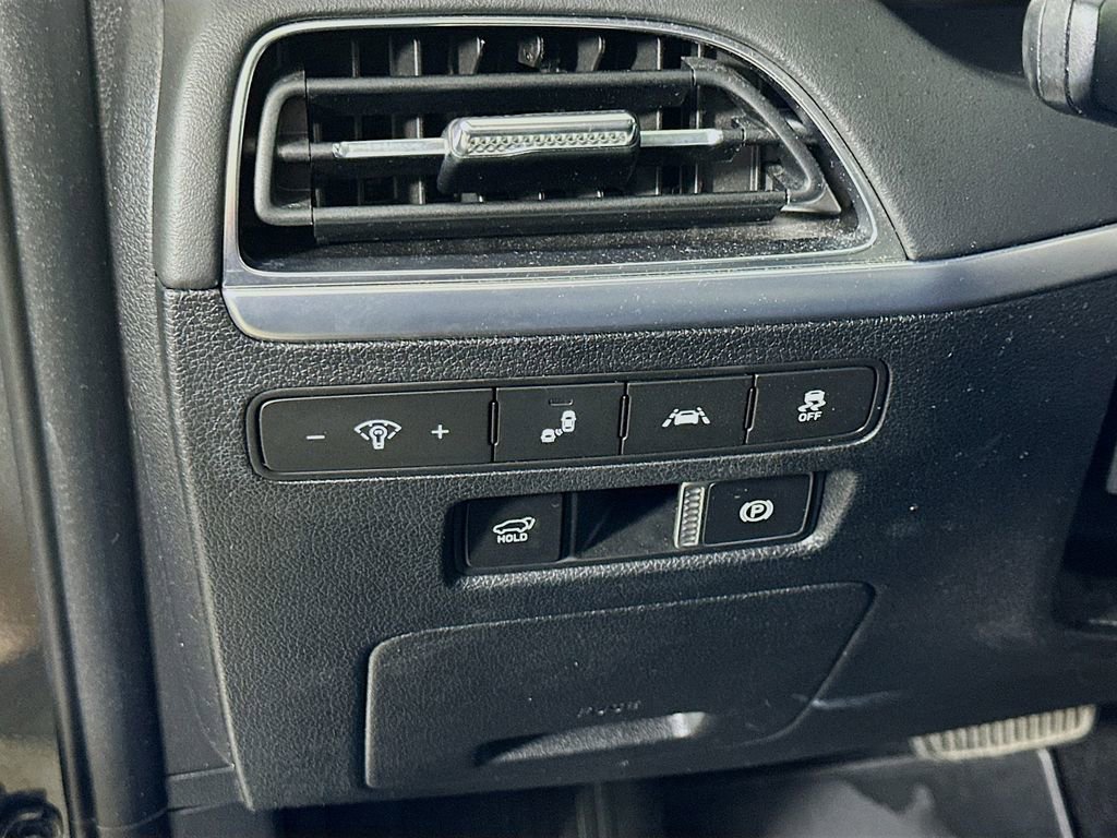 Used 2022 Hyundai Palisade Calligraphy image 23