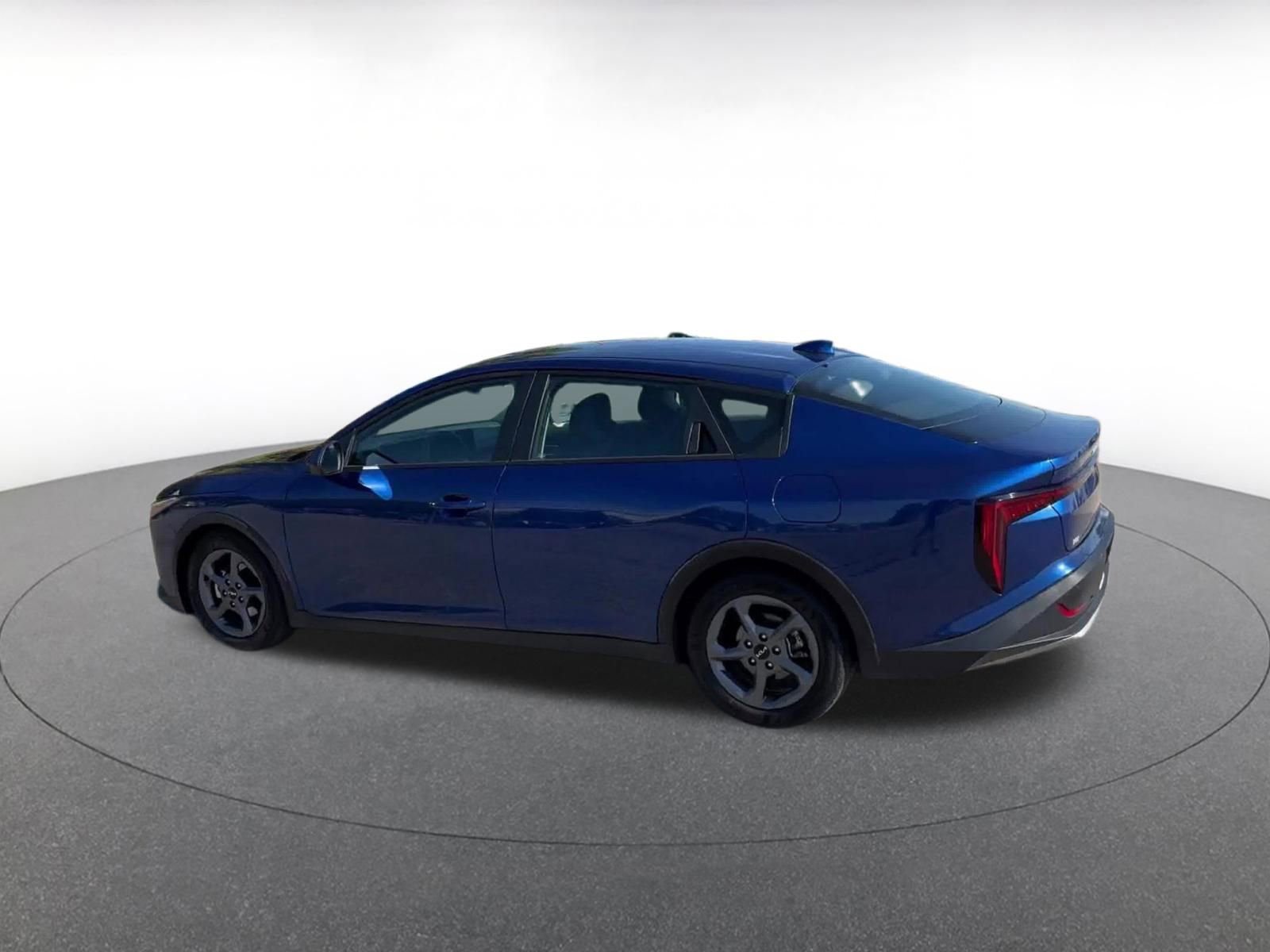 Used 2025 Kia K4 FWD image 10