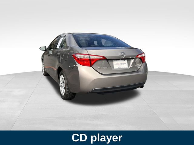 Used 2015 Toyota Corolla LE image 3