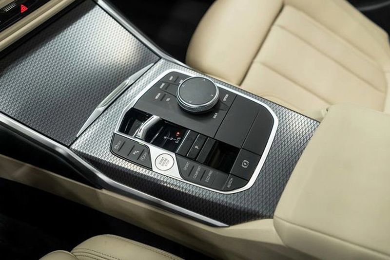 Used 2025 BMW 330i xDrive w/ M-Sport Package image 18