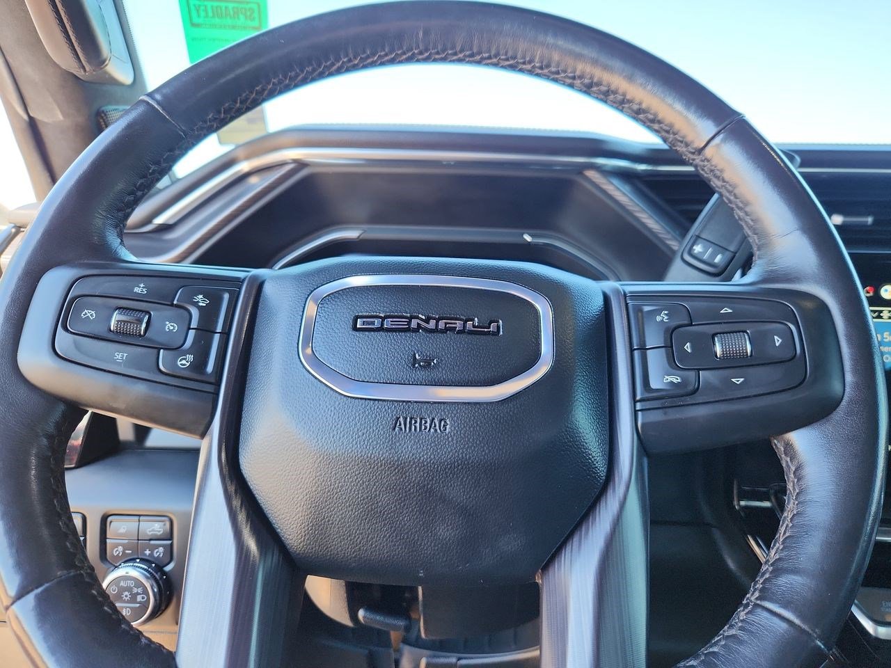 Used 2024 GMC Sierra 3500 Denali Ultimate image 11