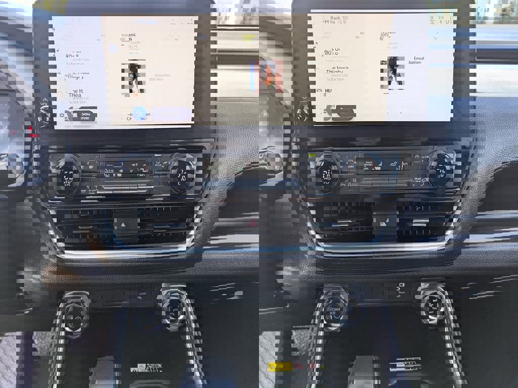 Used 2024 Toyota Grand Highlander XLE image 20