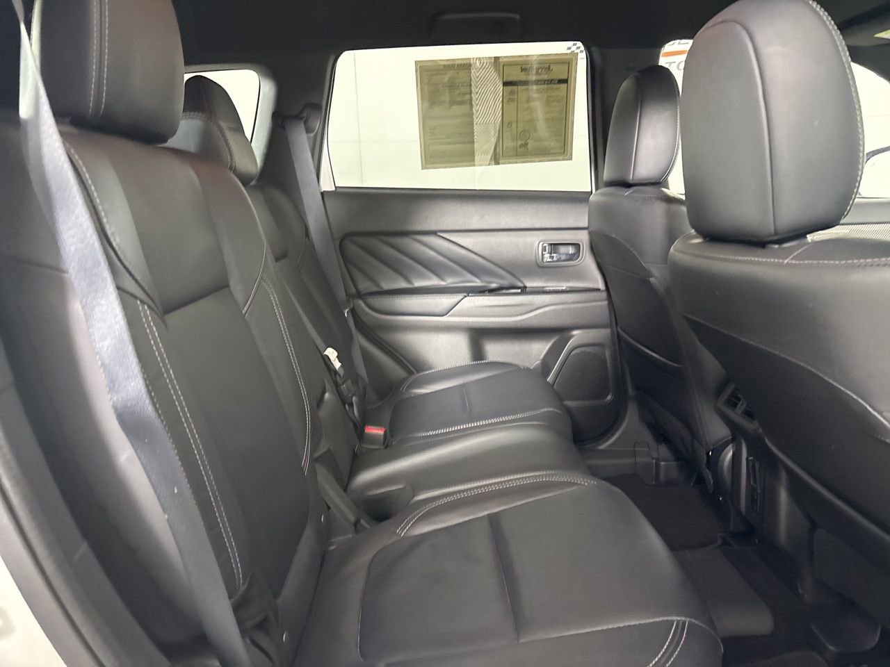 Used 2020 Mitsubishi Outlander SEL image 22