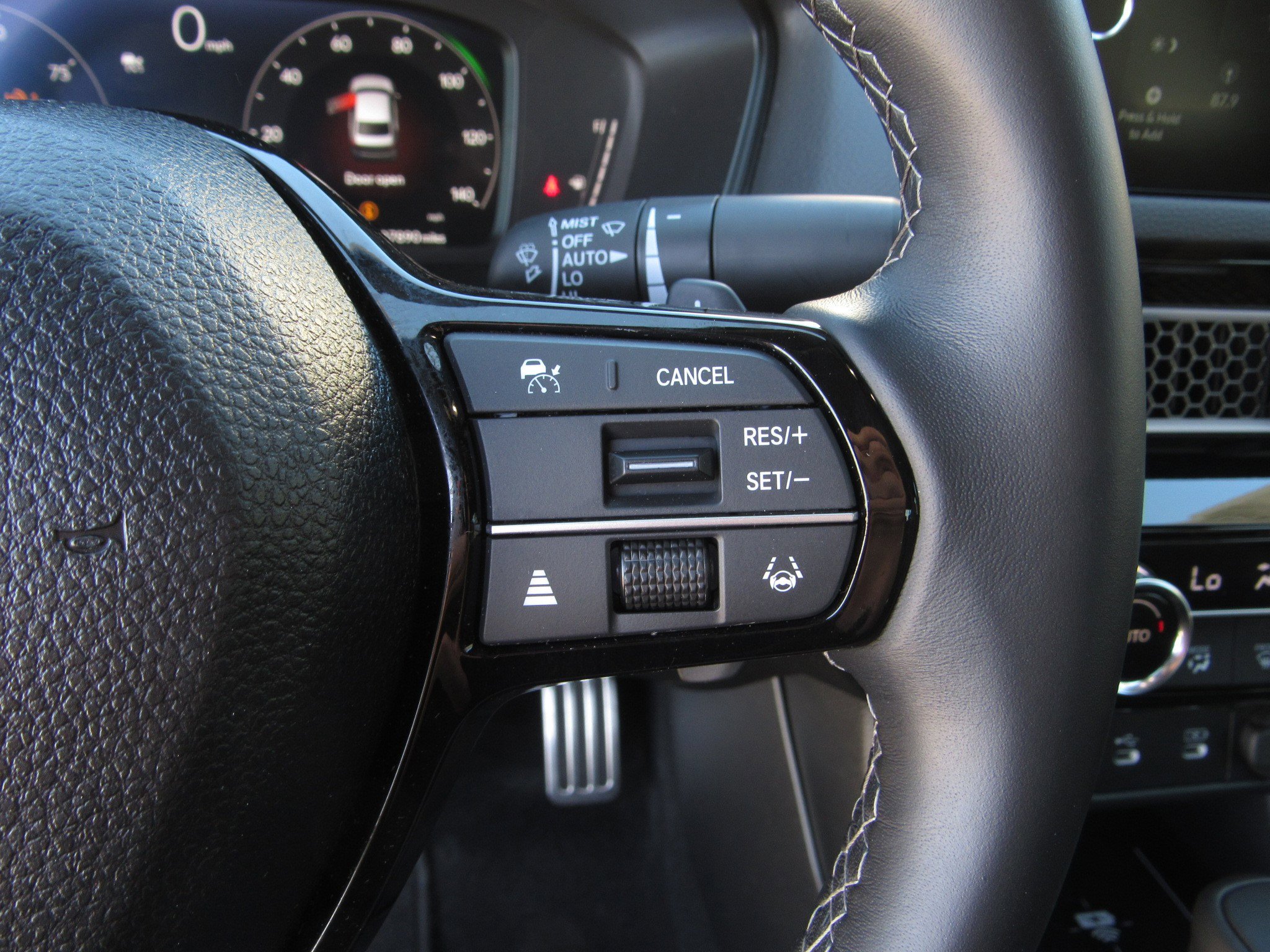 Used 2025 Honda Civic Sport image 25