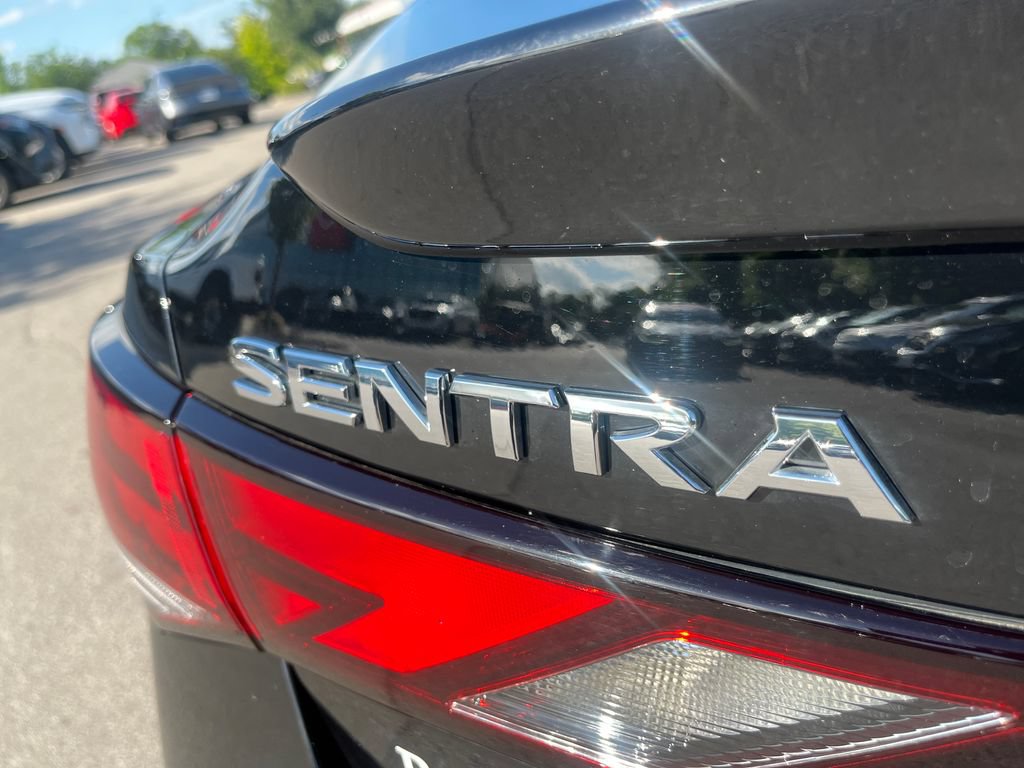 Used 2024 Nissan Sentra SR w/ SR Premium Package FWD image 40
