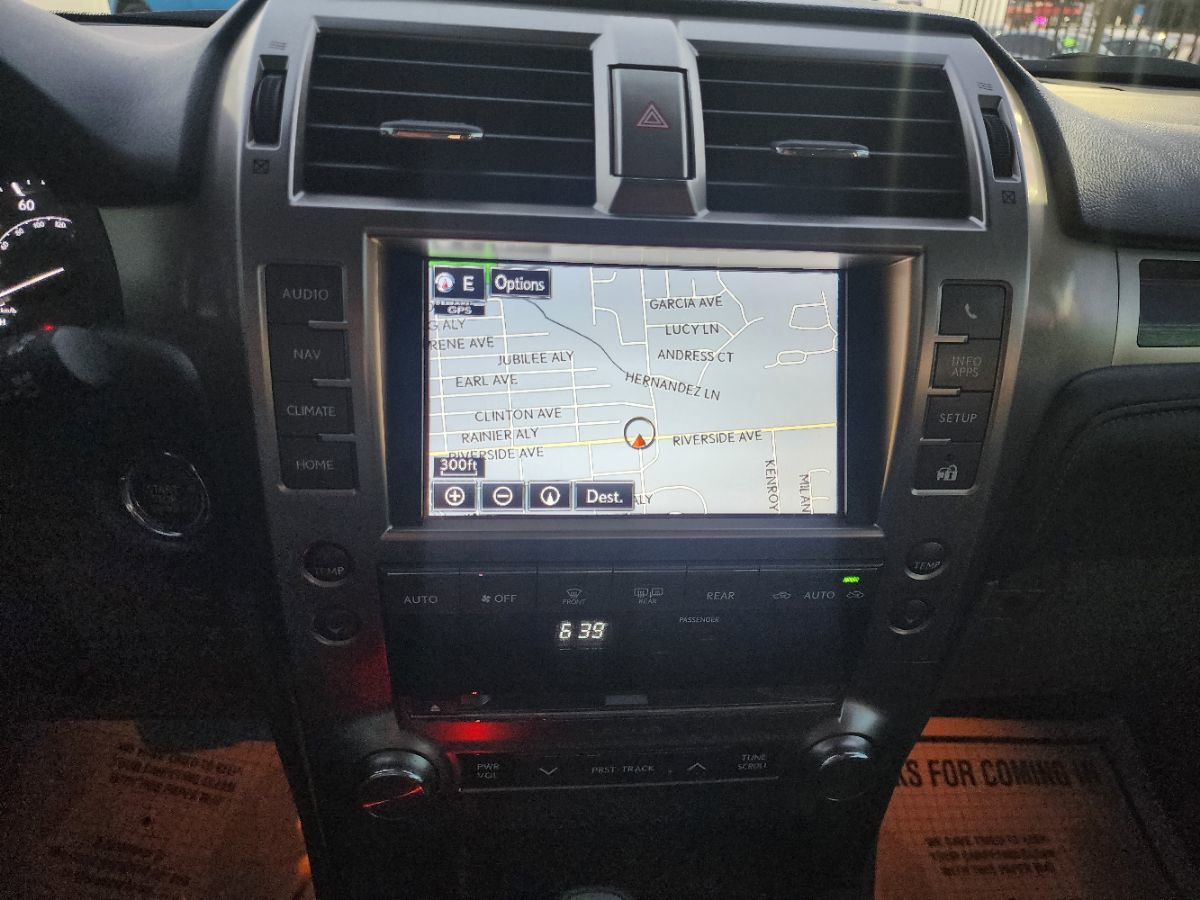 Used 2021 Lexus GX 460 Premium w/ Premium Package image 17