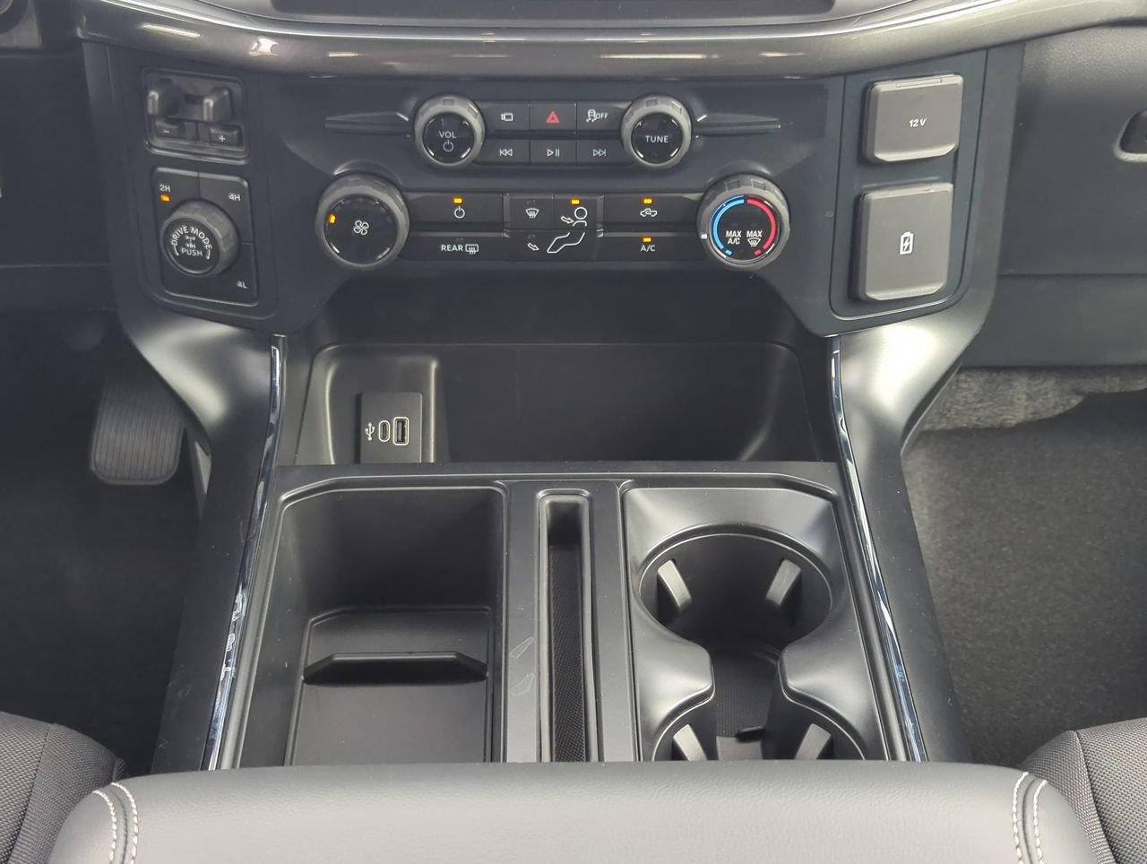 New 2026 Ford F150 STX image 17
