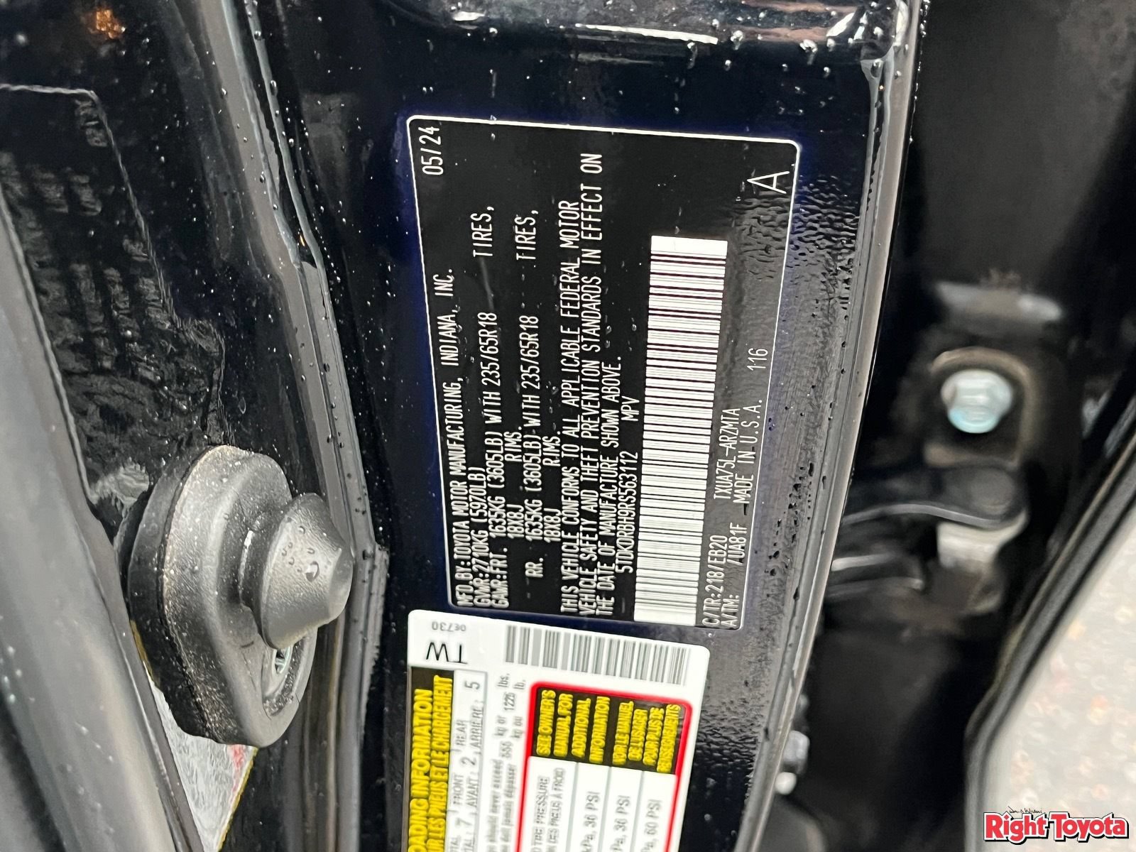 Certified 2024 Toyota Highlander XLE AWD/4WD image 35