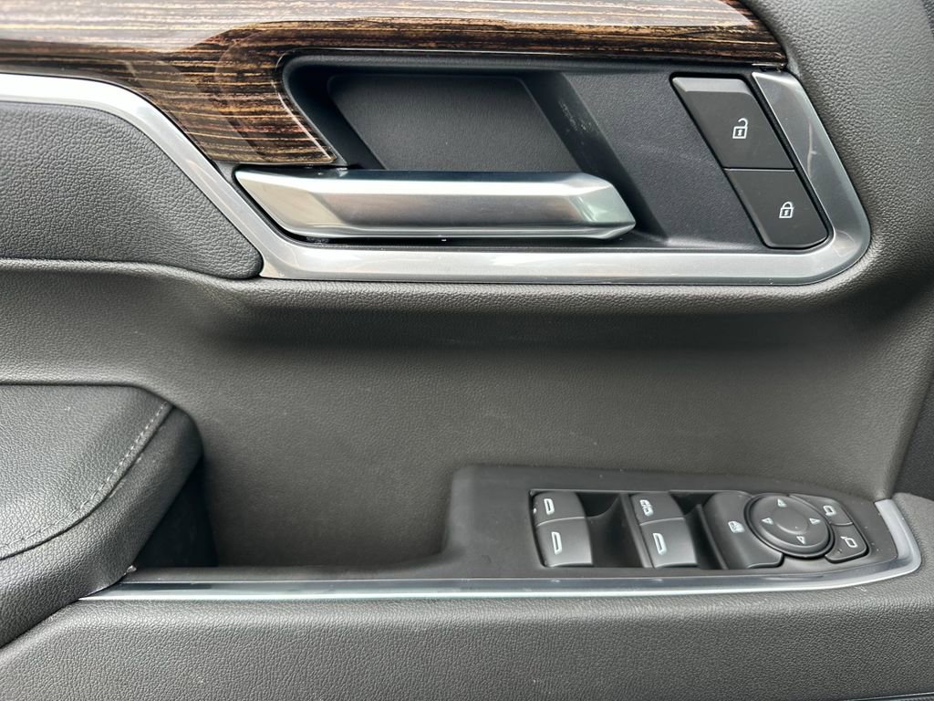 New 2026 GMC Sierra 1500 Elevation w/ Elevation Premium Package image 10