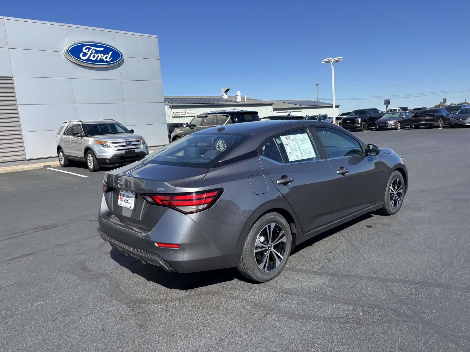 Used 2021 Nissan Sentra SV image 9