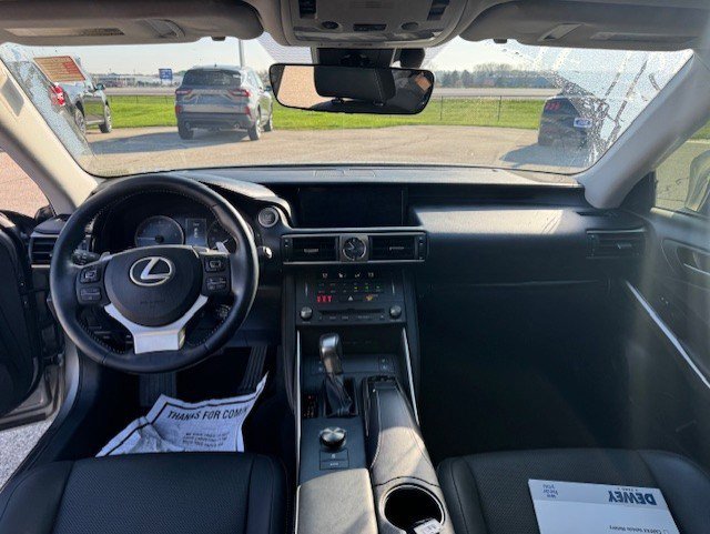 Used 2019 Lexus IS 300 AWD w/ Navigation Package image 31