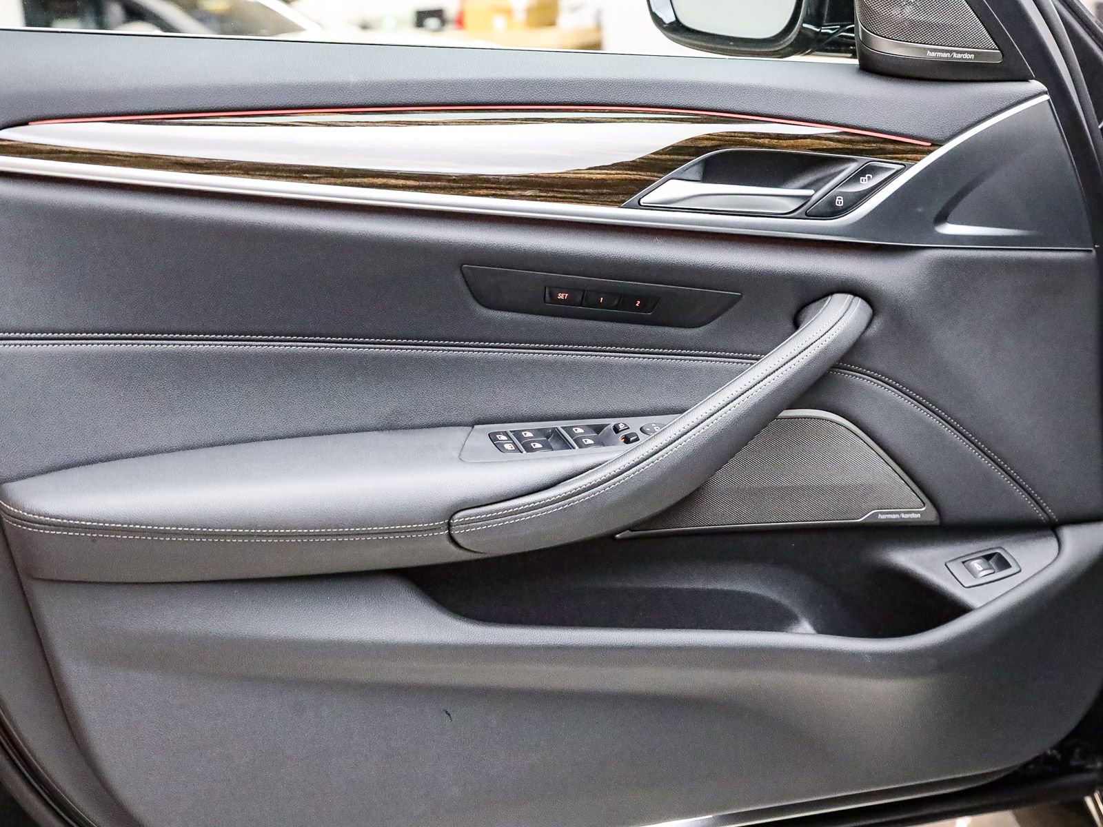 Certified 2023 BMW 540i 540i w/ Premium Package image 20