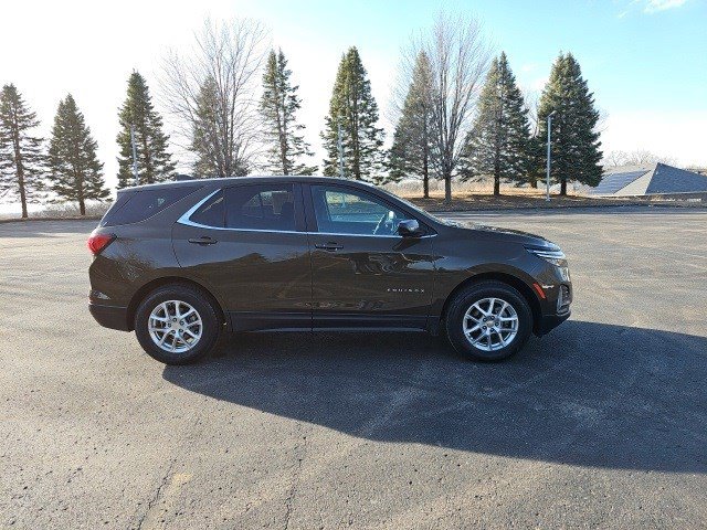 Used 2024 Chevrolet Equinox LT image 7